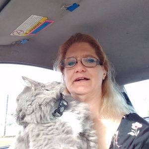 Meet your Posher, Renae